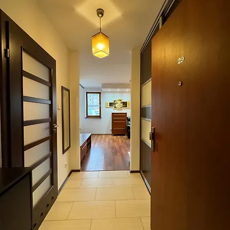 Heart For 4 Free Parking Apartment
