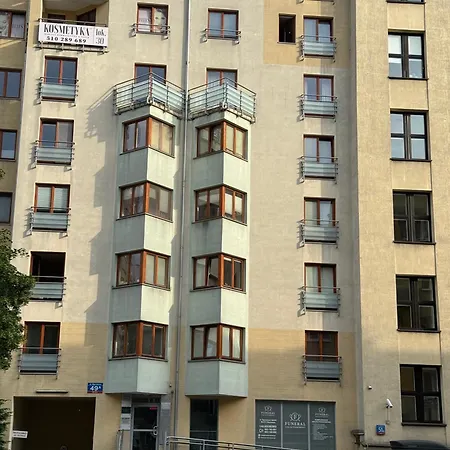 Heart For 4 Free Parking Apartment